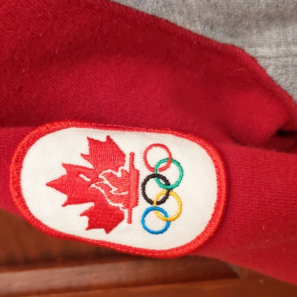 Boys 3t Hudson's Bay Co Zip Up Sweatshirt - Picture 3 of 6